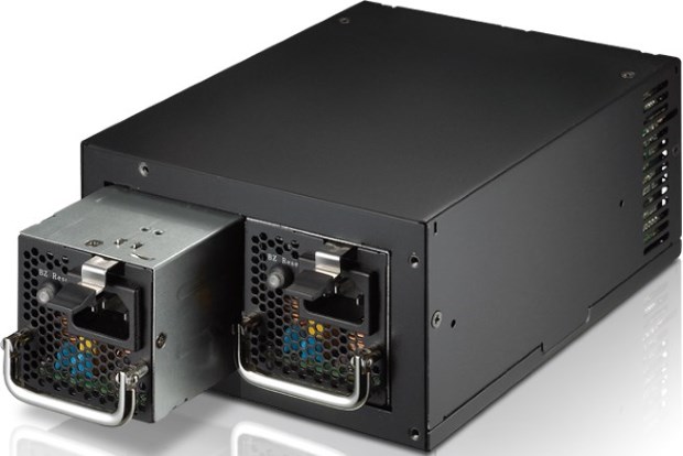 FSP เปิดตัวพาเวอร์ที่เอาใจคนขาดความมันใจในรุ่น New Twins Series Redundant PSU